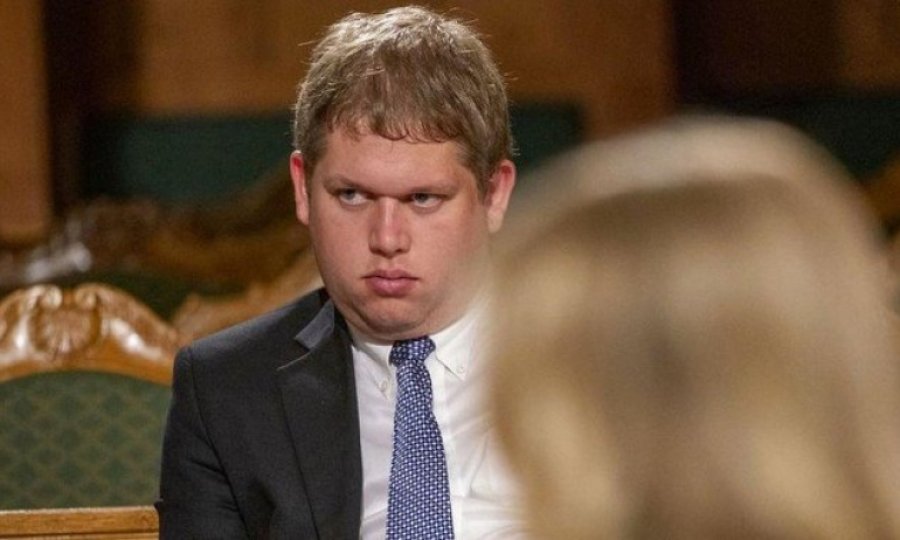 İsveç'te aşırı sağcı politikacı Kur'an-ı Kerim yakmak istedi