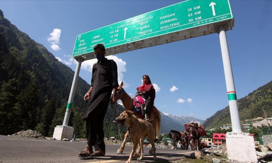 Hindistan ve Çin, tartışmalı sınırda gerilimi düşürme konusunda anlaştı