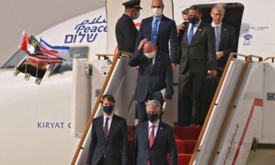 Trump'ın siyonist damadı Kushner Batı Şeria'yı ilhak planının niye durduğunu açıkladı
