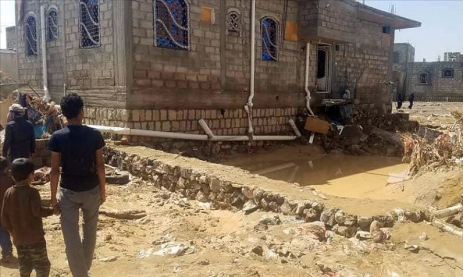 Yemen'deki savaş ve salgın, yeni eğitim-öğretim yılı sevincine gölge düşürüyor