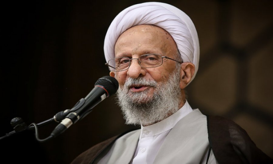 Ayetullah Misbah Yezdi vefat etti