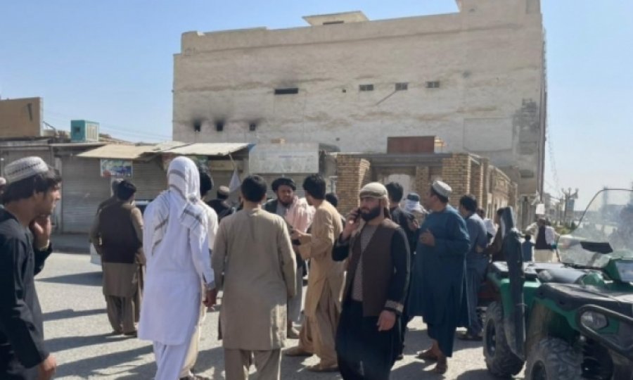Afganistan'ın Kandahar vilayetinde camiye bombalı saldırı