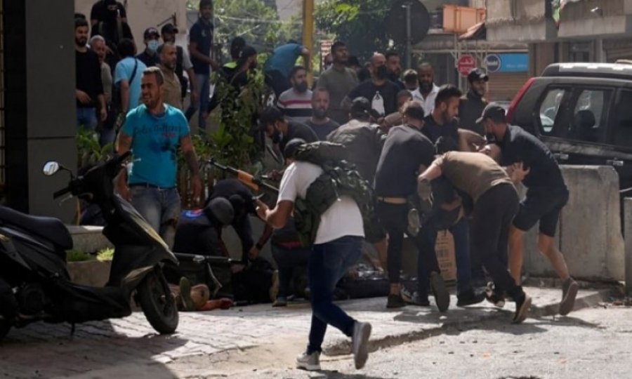 Beyrut'taki saldırıların arkasında kim var?