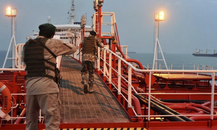 Vietnam: Durdurulan gemiyle ilgili olarak İran’la görüşüyoruz