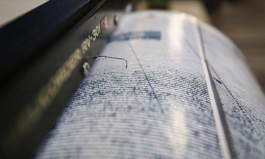 İran'ın güneyinde 5 büyüklüğünde bir deprem daha