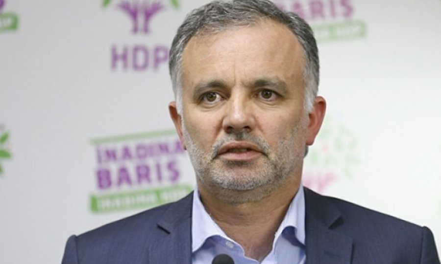 Ayhan Bilgen HDP'den istifa etti