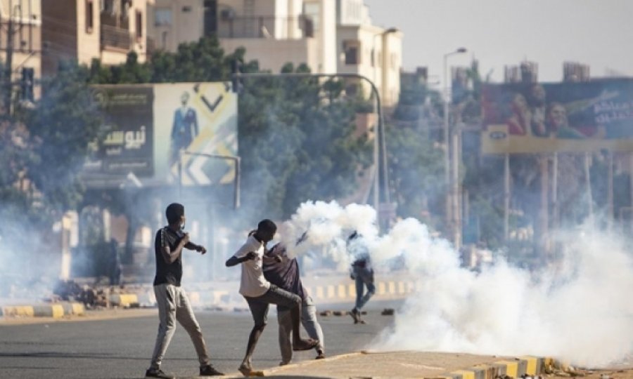 Sudan'ın batısındaki kabile çatışmalarında 248 kişi öldü