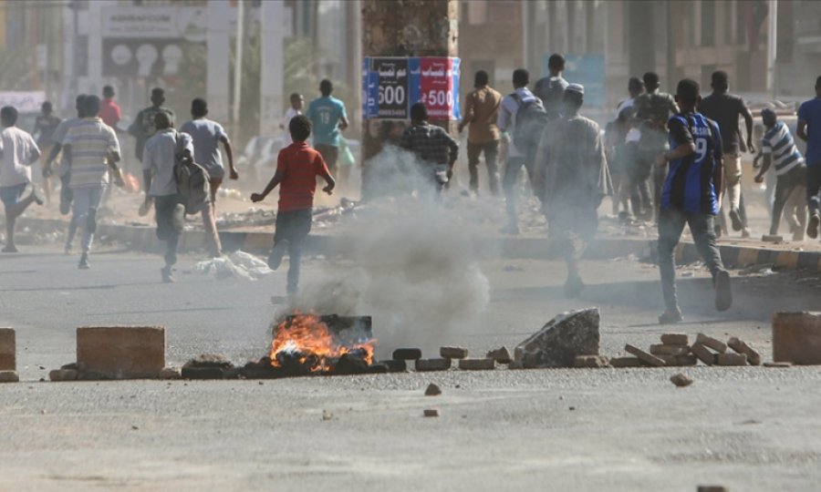 Sudan'da askeri yönetim karşıtı gösterilerde ölenlerin sayısı 48’e yükseldi