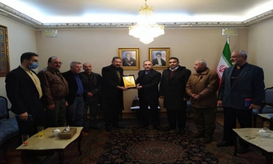 Filistin Direniş Grupları Şehit Süleymani için Şam'da İran Büyükelçisi ile görüştü