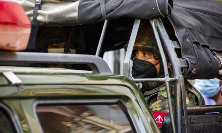 Endonezya ve Malezya'dan Myanmar atağı