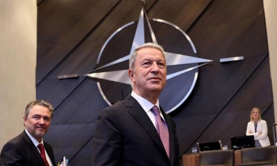 Akar: NATO ile birlikte Irak'ta bazı çalışmalar yapılmakta