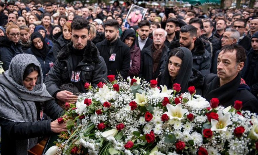 Almanya'da ırkçı Hanau saldırısının üzerinden bir yıl geçti