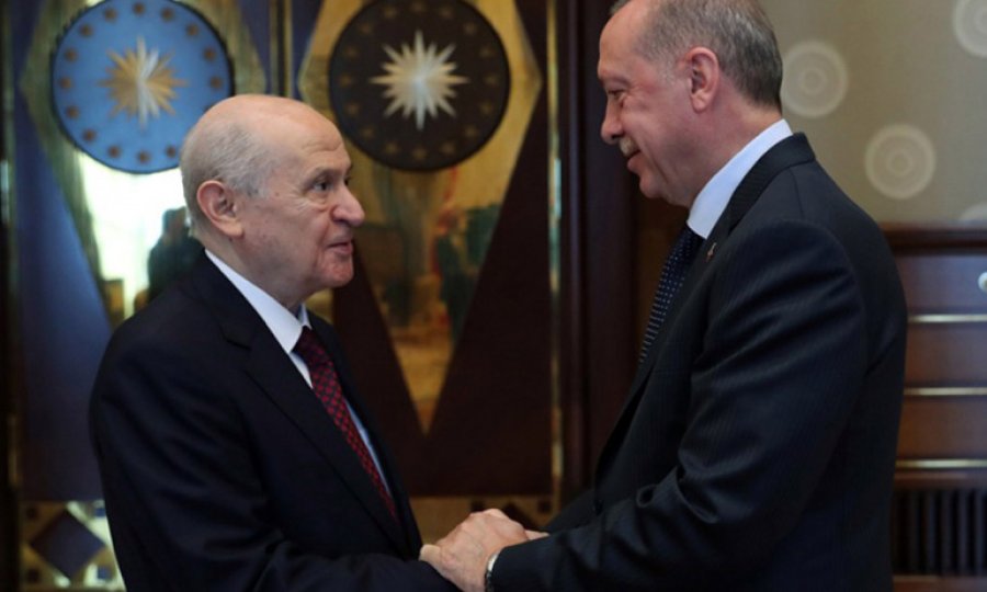Reuters: İktidar sistem değişikliği ile avantaj sağlayabilir