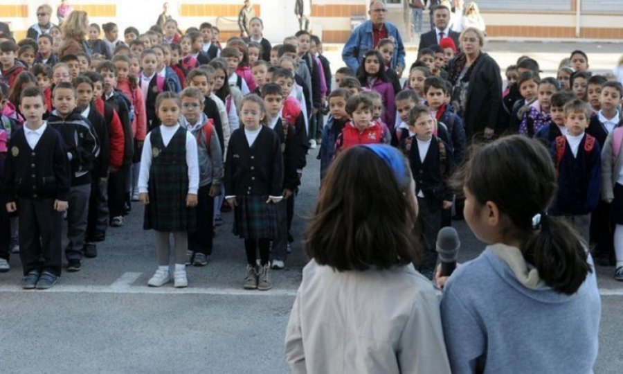 'Andımız' için karar: Okutulmayacak