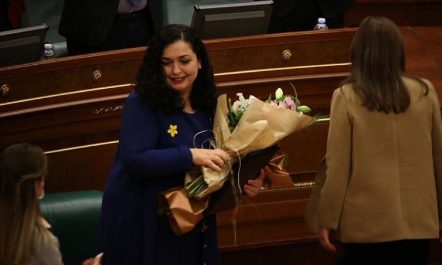 Kosova'nın yeni cumhurbaşkanı Vyosa Osmani oldu