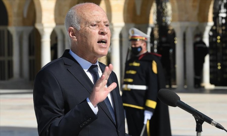 Tunus Cumhurbaşkanı Said'in 'sert tutumu' ülkenin krizden çıkmasını engelliyor mu?
