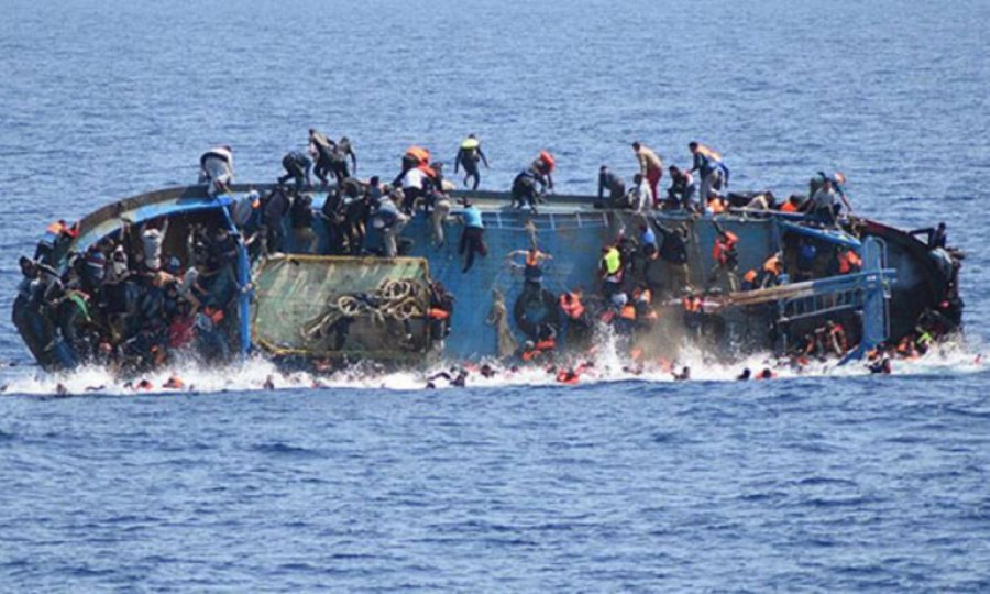 Akdeniz'de tekne faciası: En az 100 göçmen öldü