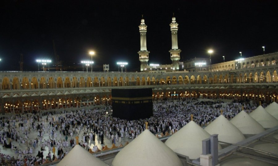 Mescid-i Haram'a 10 günde 1,5 milyon kişi geldi