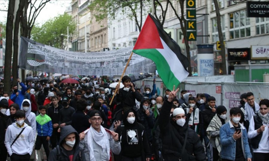 Avusturya’da İsrail’in Filistin’e yönelik saldırıları protesto edildi