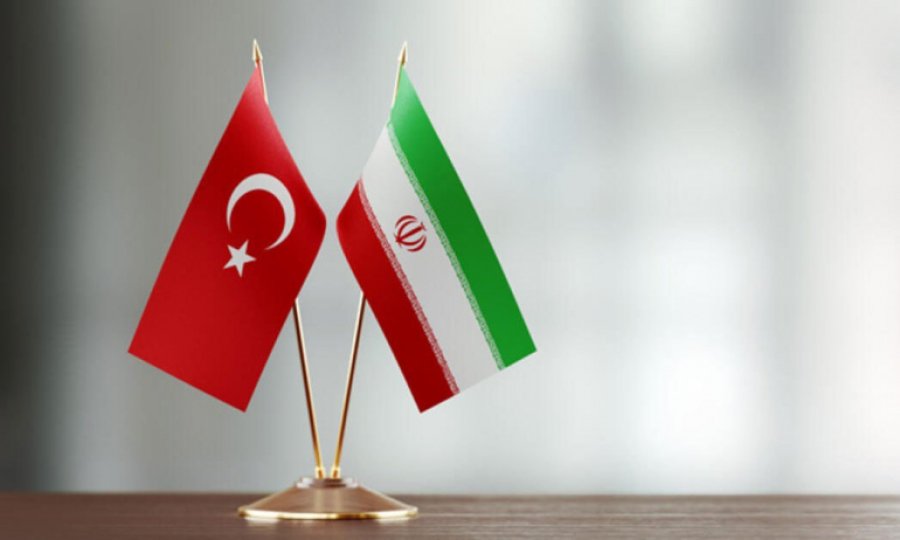 Mezhep fitnesine karşı Türkiye-İran ilişkileri daha da geliştirilmeli