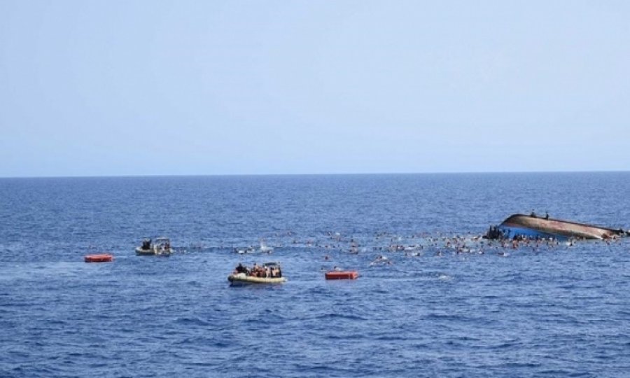 Nijerya'daki tekne kazasında ölü sayısı 76'ya yükseldi
