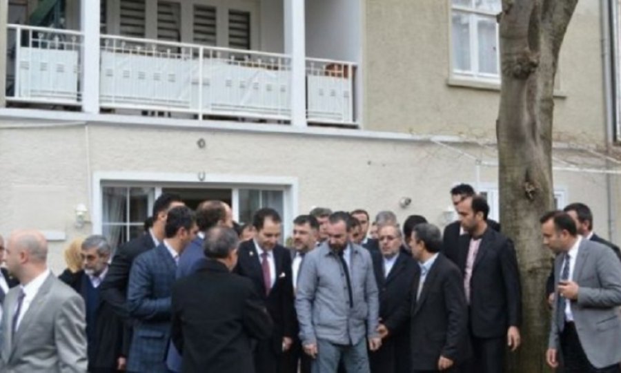 İmam Humeyni’nin Bursa’da kaldığı ev satışa çıkartıldı