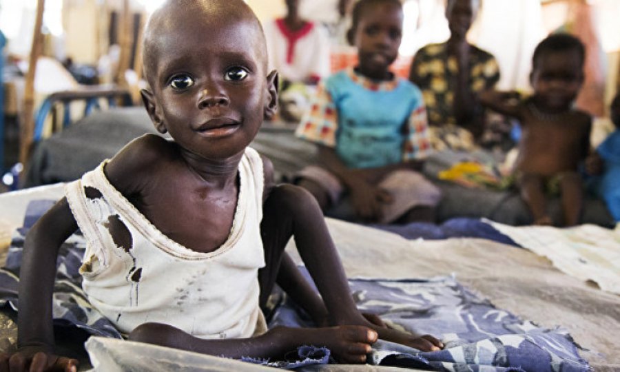 Afrika'da 1.2 milyar kişi kötü sağlık bakımı nedeniyle risk altında yaşıyor