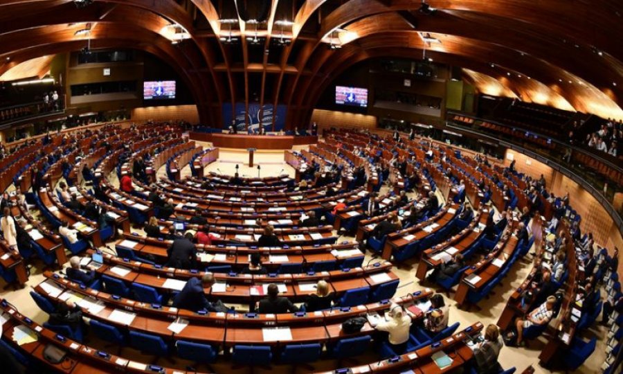 Venedik Komisyonu'ndan Türkiye'ye STK uyarısı