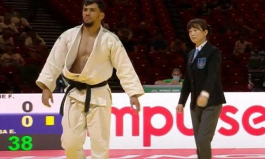 Cezayirli judocu İsrail'i yok saydı Tokyo 2020'den çekildi