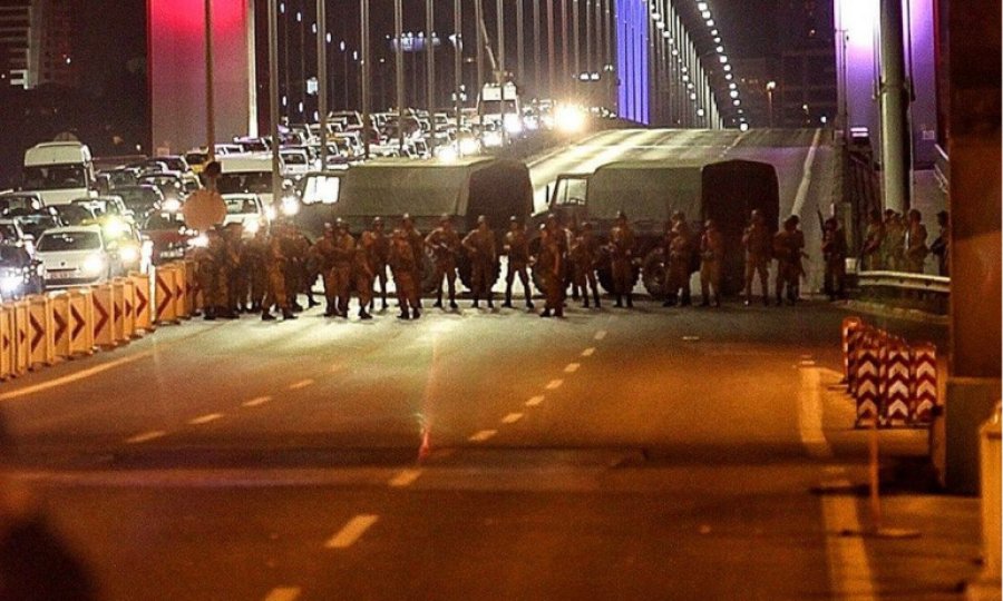 "Darbe girişimini haber veren MİT mensubu ifşa edildi"