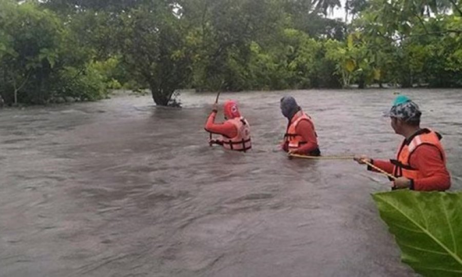 Filipinler'de muson yağmurları: 15 bin kişi tahliye edildi