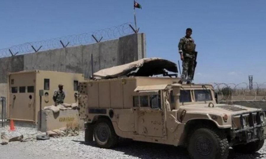 ABD ve İngiltere'den Afganistan'daki vatandaşlarına çağrı
