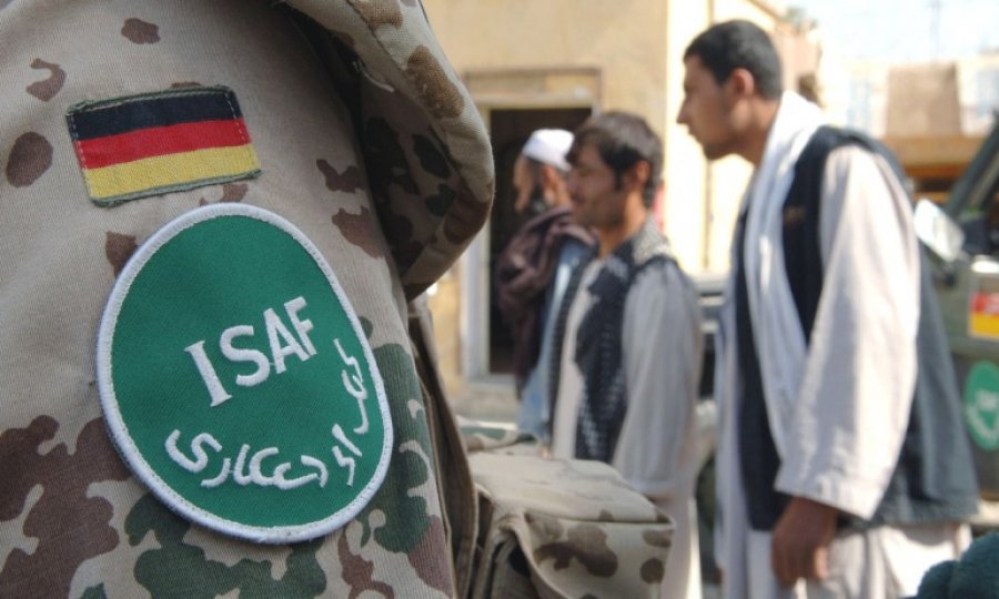 Almanlar gizlice Taliban'la görüştü! 3 bin Afgan Almanya yolcusu