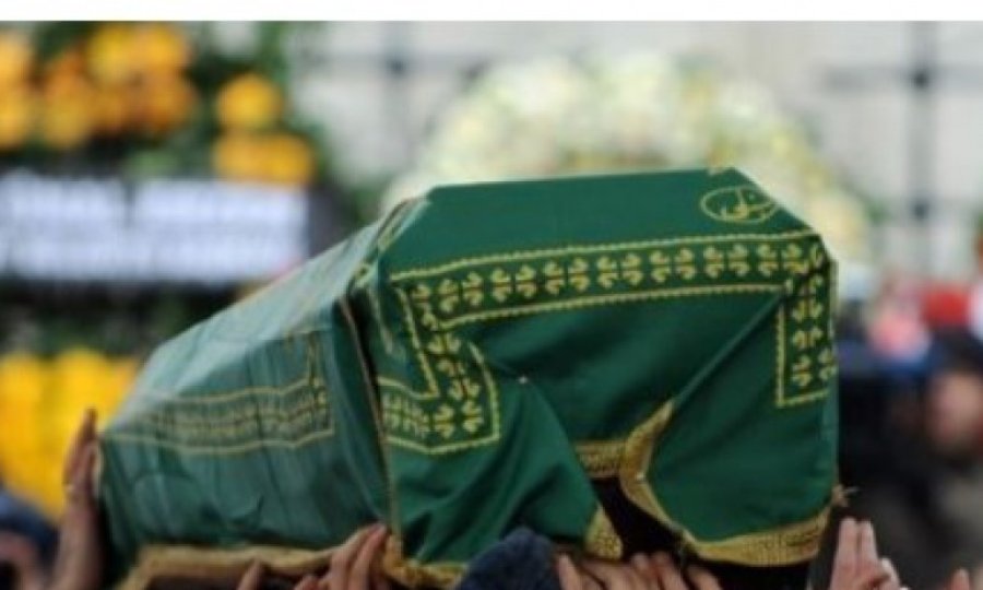 Molla Abdulkadir Aydın'ın muhterem eşi Hakk'a yürüdü