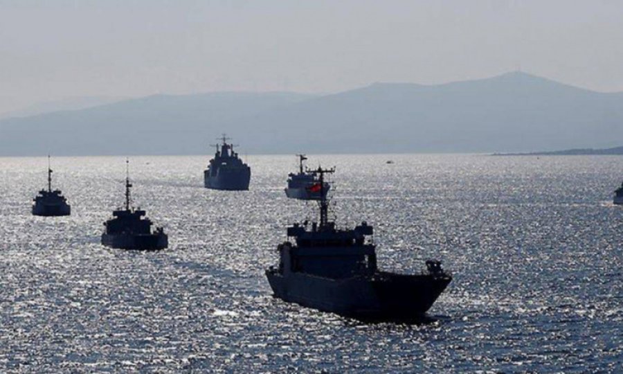 Ege'de Fransa destekli kriz büyüyor