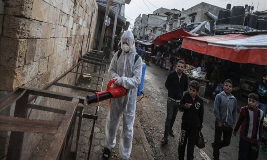 Gazze'de her üç Kovid-19 testinden biri pozitif çıkıyor