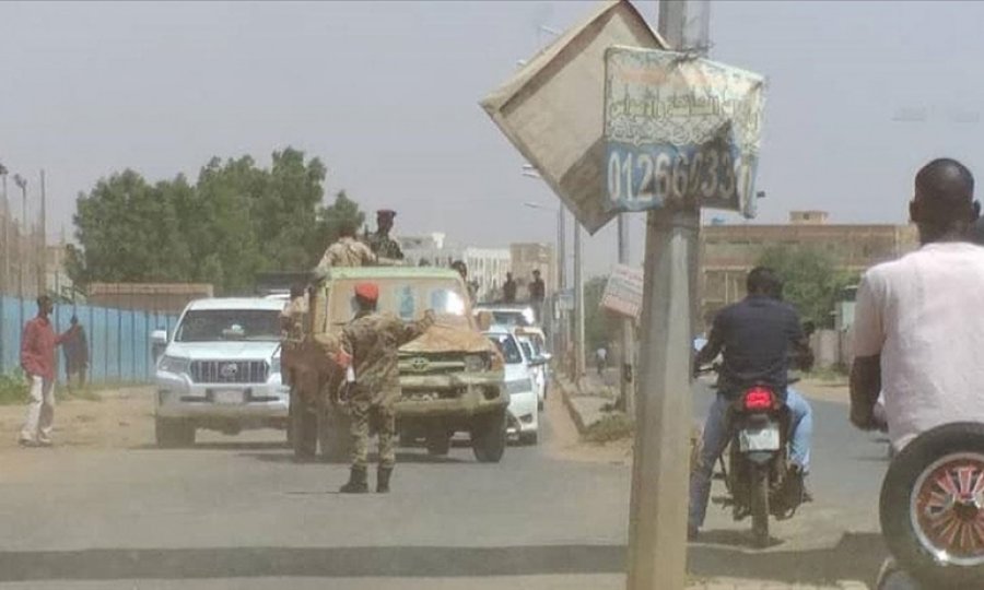 Sudan'da darbe girişiminin ardından askerler ve siviller birbirini suçladı