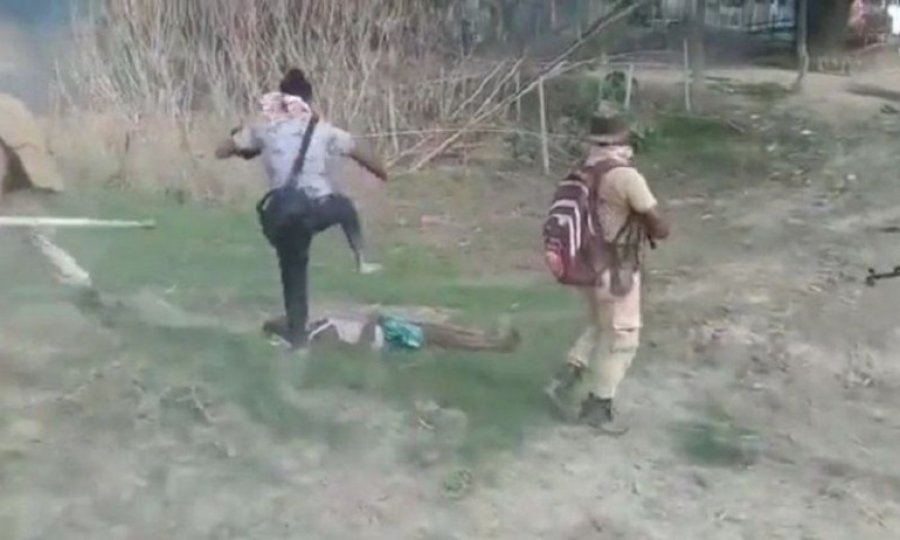Hindistan’da Müslümanlar kan ağlıyor