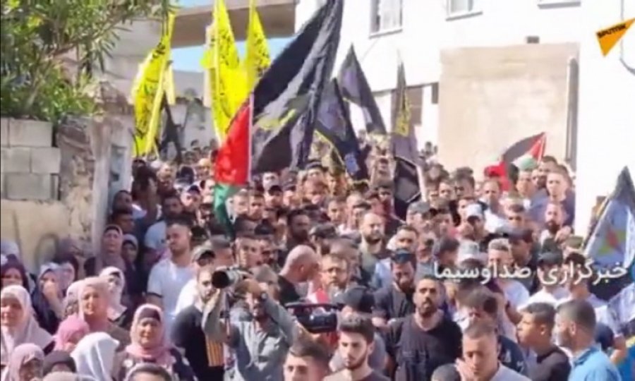 Nablus'ta Filistinli şehitler için görkemli cenaze töreni düzenlendi