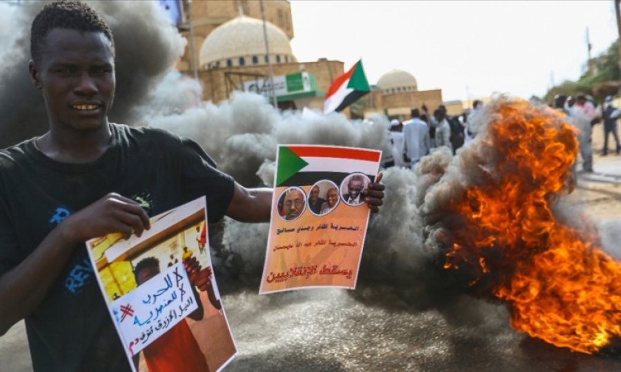 Sudan, 25 Ekim askeri müdahalesinin yıl dönümünde hala istikrara kavuşamadı