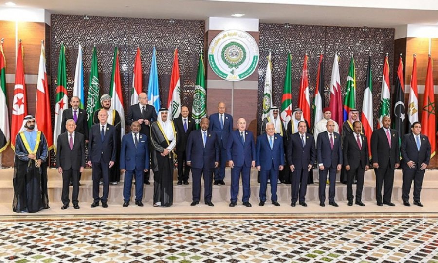 Arap Birliği Zirvesi'nde, Filistin öncelik sıralamasındaki eski yerini aldı