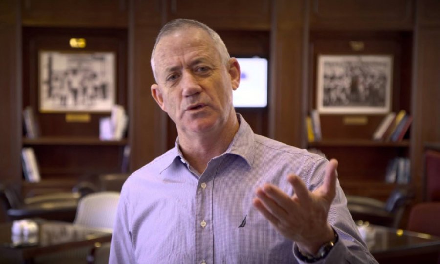 Gantz: Netanyahu'nun İran'ın nükleer tesislerine saldırmaya cesareti yok