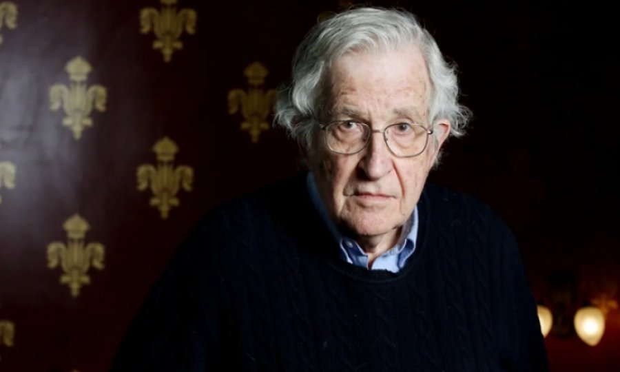 Chomsky: Amerika, İran İslam Cumhuriyeti sistemini zayıflatmaya çalışıyor