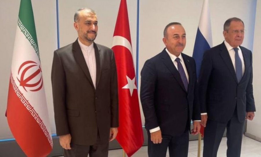  İran, Türkiye ve Rusya’dan ortak bildiri 
