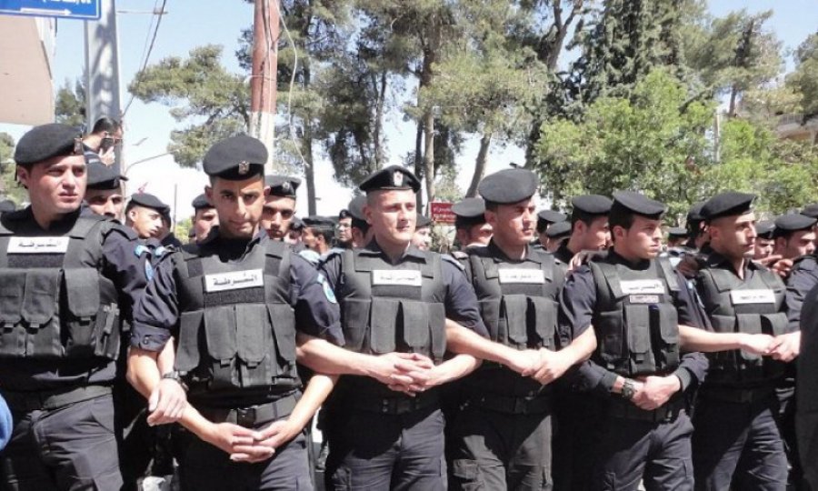 Abbas rejimi İsrail'in izinde