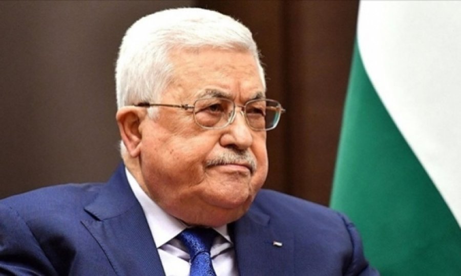 "En yakını" Mahmud Abbas'ı küfürlü ifadelerle eleştirdi