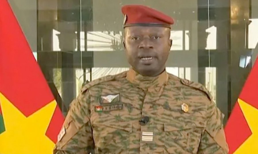 Burkina Faso'da darbenin lideri Damiba Devlet Başkanı oldu