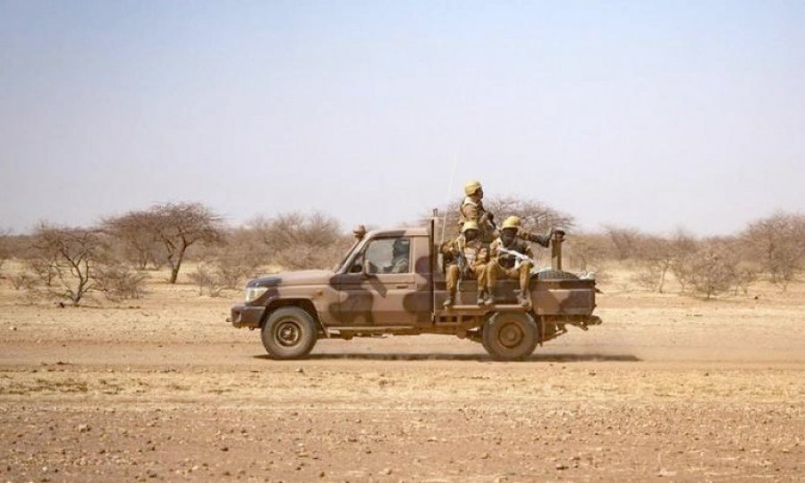 Burkina Faso'da ordu güçlerine çifte bombalı araç saldırısı