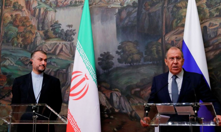 Lavrov: İran’la yeni bir anlaşma taslağı üzerinde çalışıyoruz