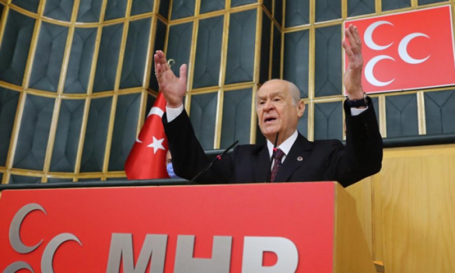 Bahçeli: Adana polisini alnından öpüyorum